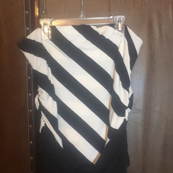 Striped top wide leg black and white jumpsuit - Picture 3 of 4